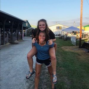 Meet your Posher, Mackenzie